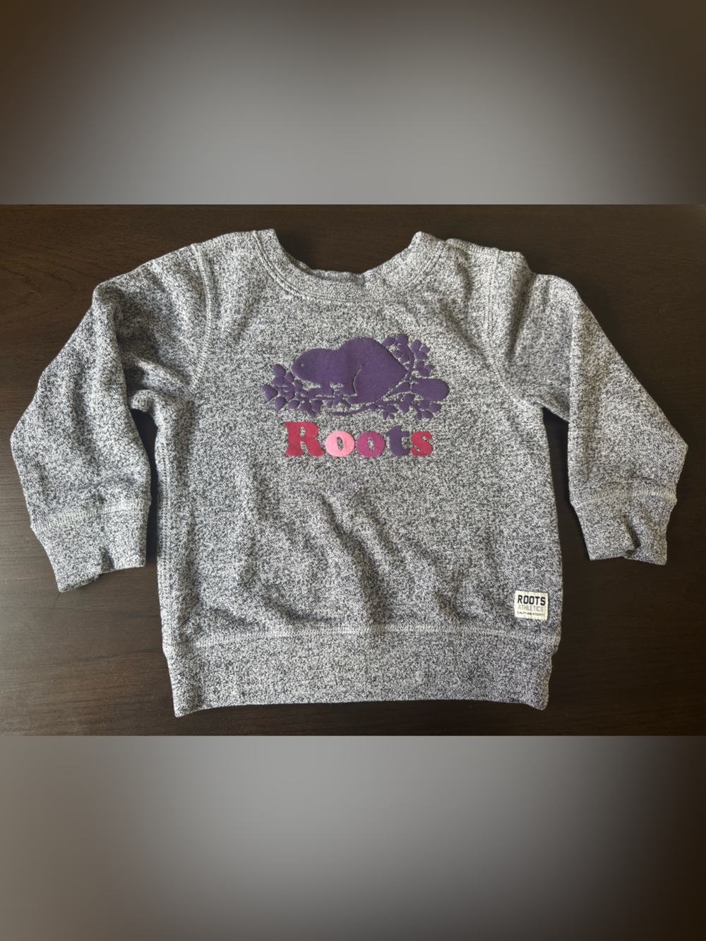 Roots Toddler Heather Gray Crewneck Sweatshirt with Purple and Pink Logo Size 3T